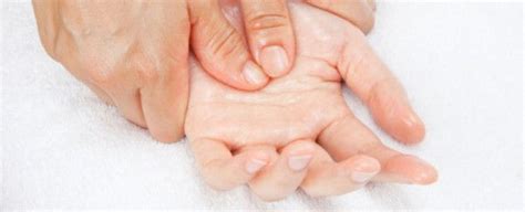 masaje mano cursillo masaje de manos salud