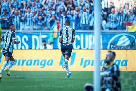 Grêmio vence o Ypiranga na Arena e é pentacampeão gaúcho GAZ