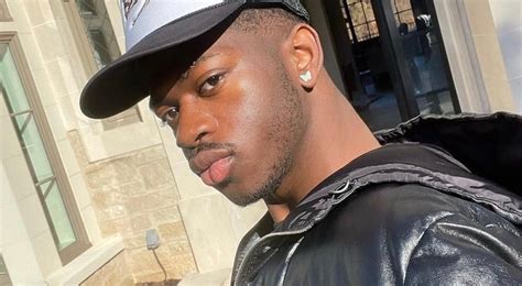 Lil Nas X In Mutande Mostra Un Gran Bel Pacco Bitchyx