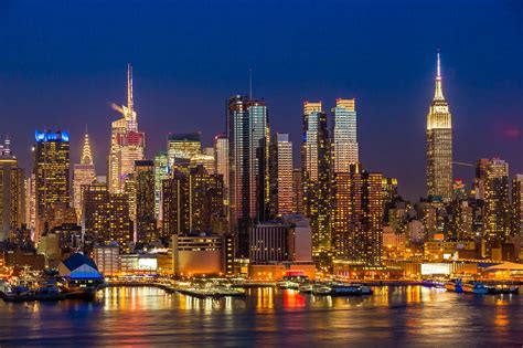 New York City Manhattan Midtown Buildings Skyline Night Et Al Management