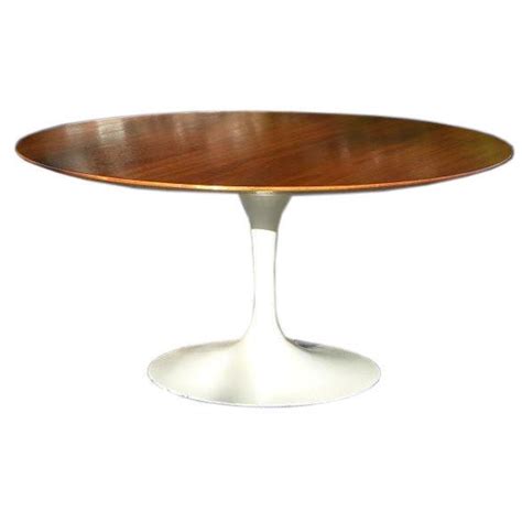 54 inch round dining table is perfect for those with young children at home, sharp edges of square or rectangular tables can cause. Knoll Saarinen Dining Table with 54 inch Round Walnut Top ...