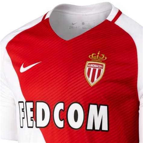 The sportswear manufacturer has taken its summer template and adapted it to the monégasque club colours for the. Maillot de foot AS Monaco domicile 2016/17 - Nike - SportingPlus.net