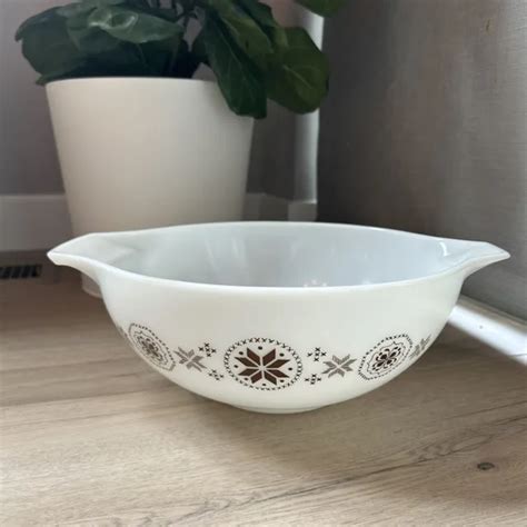 VINTAGE PYREX TOWN Country CINDERELLA Nesting Mixing BOWL 444 30 00