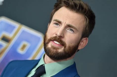 Chris evans on thursday announced he has officially hung up his shield. Chris Evans' Captain America Really Needed His Beard