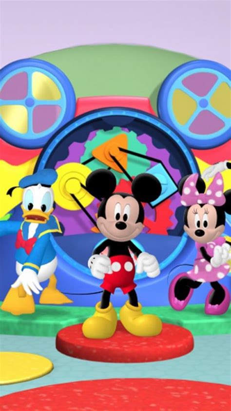 Characters Of Disney World In The Mickey Mouse Clubhouse Wallpaper