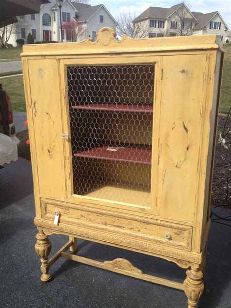 Paint a coat of kilz on all cabinets and doors to prevent wood stain from coming through paint. Pin by Florence Deputy on Things I've Painted | Refinishing furniture, Painted china cabinets ...
