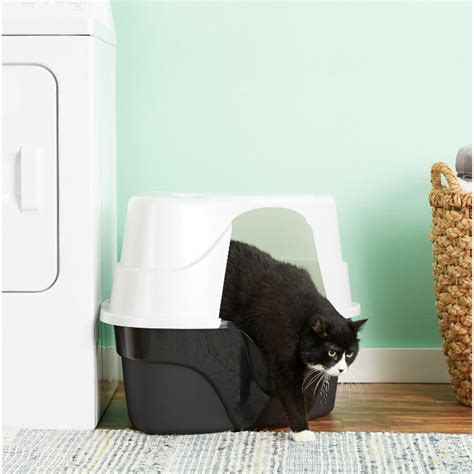 Natures Miracle Advanced Hooded Corner Cat Litter Box