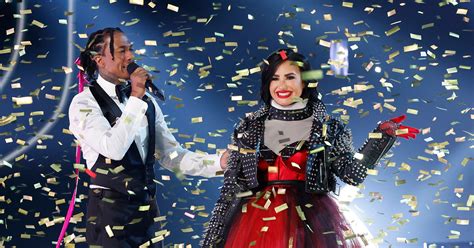 Demi Lovato Surprises The Masked Singer Heres Why She Was Unmasked