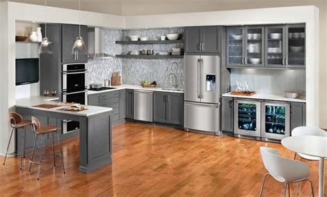 Clean lines and the ability to coordinate with nearly any home makes them a very attractive option. 15 modern gray kitchen cabinets in silver shades ...
