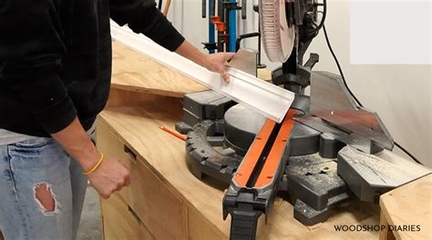 How To Cut Crown Molding With A Miter Saw Meopari