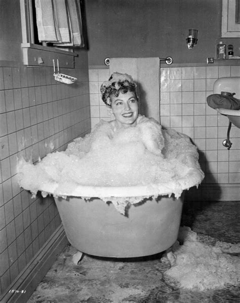 Ava Gardner Taking A Massive Bubble Bath Ava Gardner Pinterest