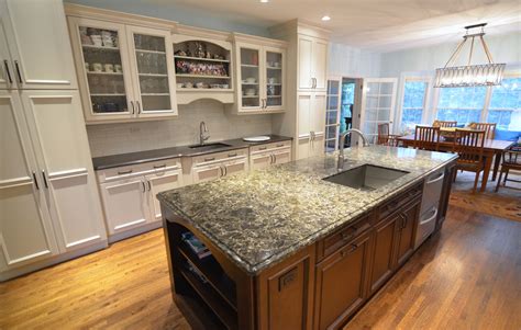 Find the best deals for new and used kitchen cabinets, islands and cupboards near you. Large Transitional with Oversized Island | Kitchen Master