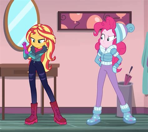 Equestria Girls Holiday Unwrapped Images Of Girls In New Winter Outfits