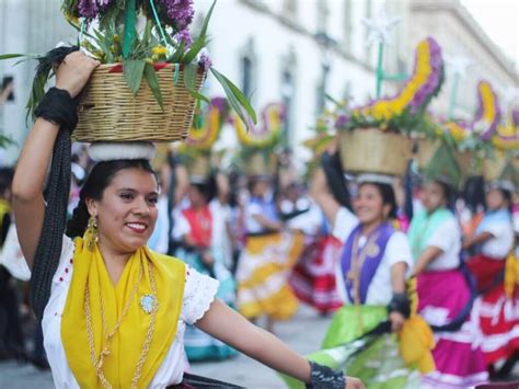 20 Fascinating Mexican Holidays And Traditions To Experience And Observe