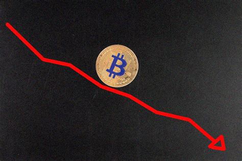 Why bitcoin and other cryptocurrencies turn bearish? Why Bitcoin price is going down while XLM and Decred rise ...