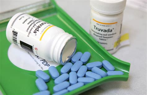 Gilead Hiv Prevention Pill Gets Backing From U S Health Panel Bloomberg