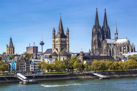 It is one of the nation's media, tourism and business hotspots, and is considered one of the most liberal cities in germany. Köln Gutschein: 3 Tage mit TOP 4* Hotel & Frühstück