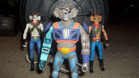 The mice's weapons of choice consist of a cestus and a laser (throttle's two signature weapons), a bionic arm. Biker Mice From Mars Action Figures Review - YouTube