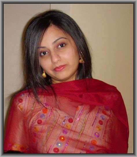 Desi Cute And Fresh Girl Indian Girls Lovely Picture 1