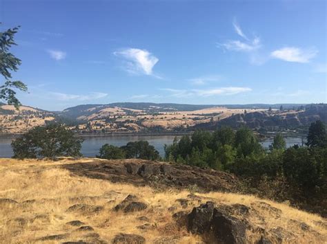 The name memaloose comes from a chinook word associated with burial rituals. Memaloose State Park (Mosier) - 2021 All You Need to Know ...