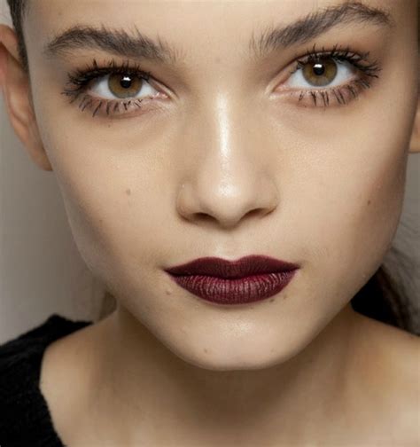 8 How To Rock The Dark Brown Lipstick Trend This Autumn Fashioncorner