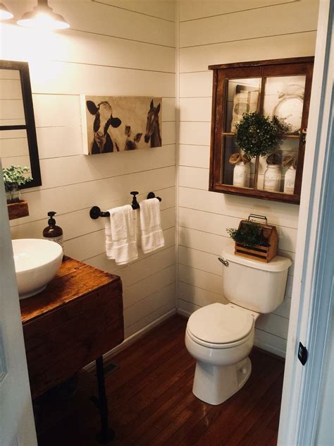 See more ideas about bathrooms remodel, bathroom design, bathroom decor. Love the picture cow pig horse | Small rustic bathrooms ...