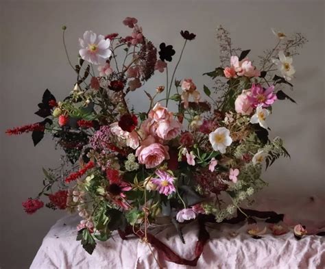 Rona Wheeldon Flowerona Underthefloralspell Instagram Photos And