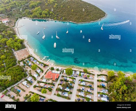 Croazia Dalmazia Settentrionale Costa Dalmata Arcipelago Di Zadar Dugi Otok Camping Verunic