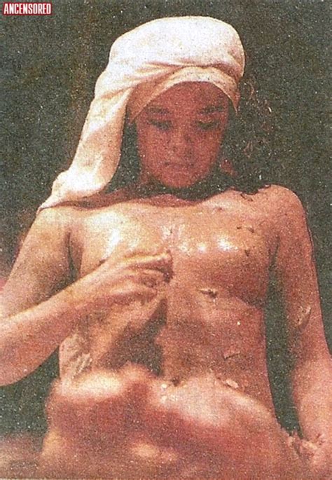 Naked Luciana Braga Added 11072018 By Lobezno