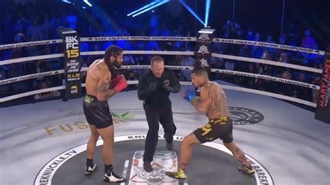 Voici Le Combat De Boxe Mains Nues Le Plus Rapide De L Histoire