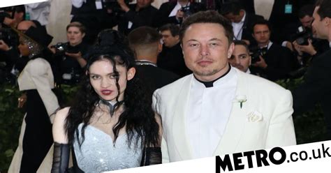 Grimes Pregnant Bump Picture Censored After Elon Musk Announcement