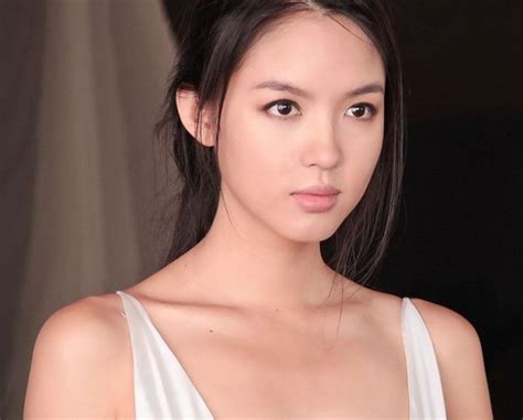 who are the top 10 most beautiful asian women in the world