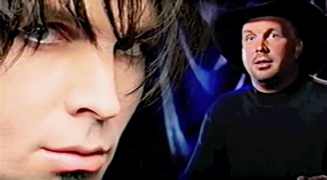 Garth Brooks Alter Ego Chris Gaines Comes Back For A Song