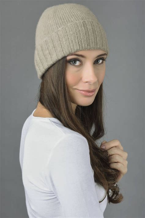 Pure Cashmere Plain And Ribbed Knitted Beanie Hat In Camel Brown