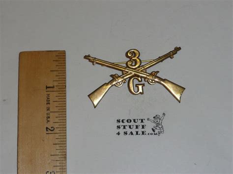 Unknown Origin Or Use Crossed Rifles Pin Fgpc40