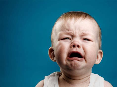 Download Funny Baby Crying Wallpaper