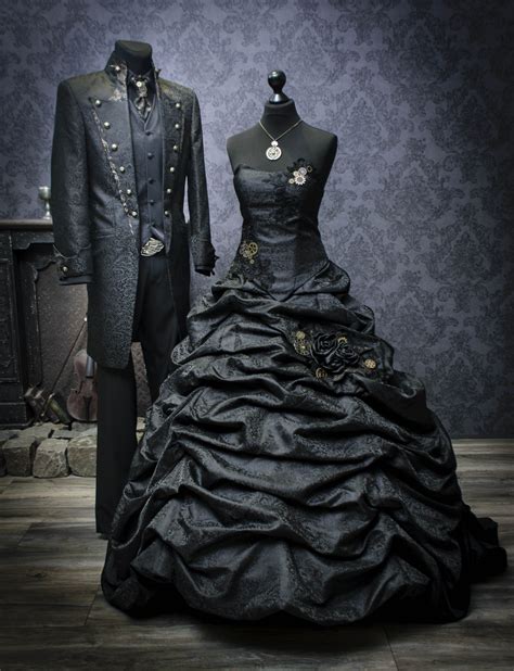 Schwarzes Brautkleid Im Steampunk Style Steampunk Wedding Dress Gothic Wedding Dress Black