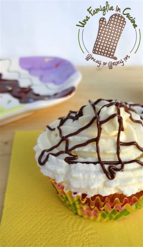 CUPCAKE NUTELLA E CREMA DIPLOMATICA Ricetta Dolce