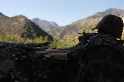 Afghan National Army Us Marines Patrol Korengal Valley Flickr
