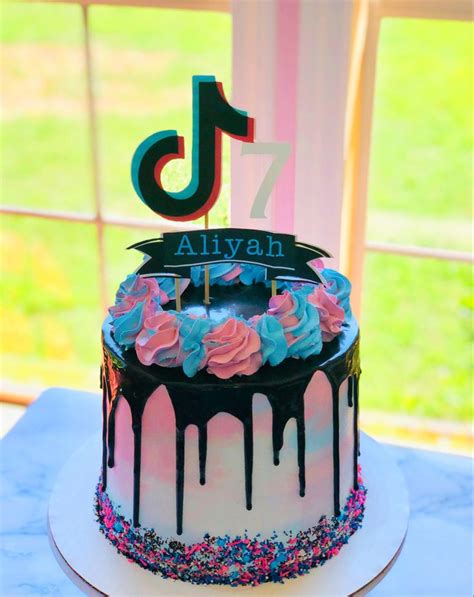 Tik Tok Birthday Cake Birthday Cakes For Teens Cool Birthday Cakes