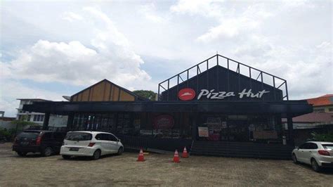 At pizza hut cyprus, we deliver the flavor. Akan Disegel Pemkot Palembang Perihal e-tax, Pizza Hut ...