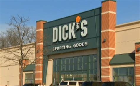 Dicks Sporting Goods Faces Challenging Future After Sales Drop Due To Gun Sale Policies