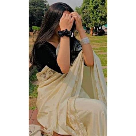 Pose Stylish Hidden Face In Saree Dp Profile Images Shoutoutly