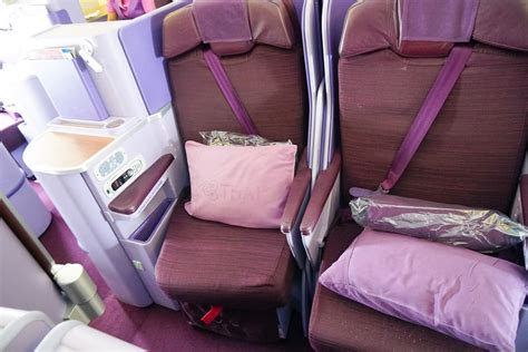 Thai Airways Royal Silk Business Class 777 300er Yourtraveltv