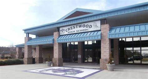 Crestwood High