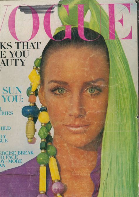 Pin By Susan Di Staulo On Magazine Covers Vogue Magazine Vogue