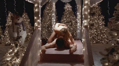 Naked Yvonne Strahovski In Dexter
