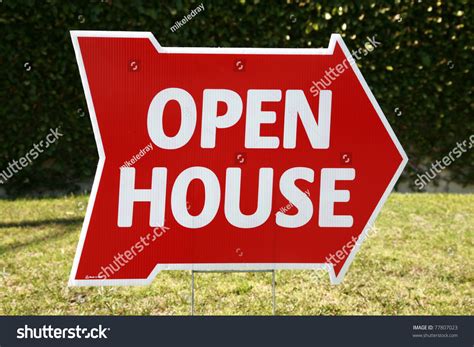 Real Estate Open House Sign In A Yard Outside Stock Photo 77807023