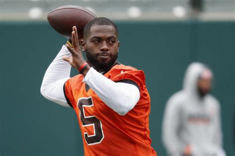 Saints Sign Former Ohio State Star Quarterback Jt Barrett To Three