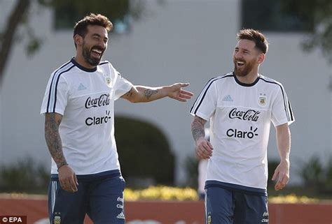 Lionel Messi Enjoys Training With Di Maria And Aguero Daily Mail Online